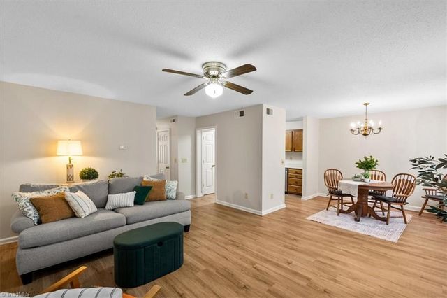 2219 New Garden Road A, Greensboro, NC 27410
