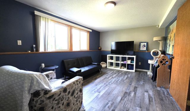 6546 Upper 22nd Street N, Oakdale, MN 55128