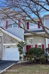39 Rozalyn Lane 141, South Amboy, NJ 08879