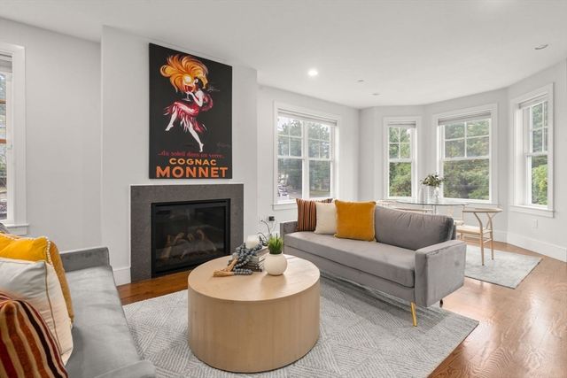 577 Baker Street 577, Boston, MA 02132