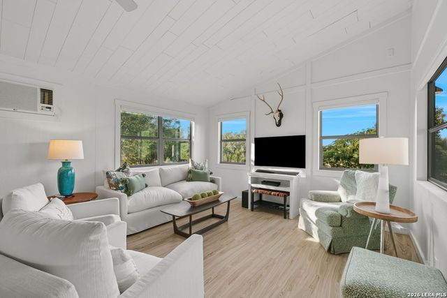 746 Trail Rock Drive, Johnson City, TX 78636