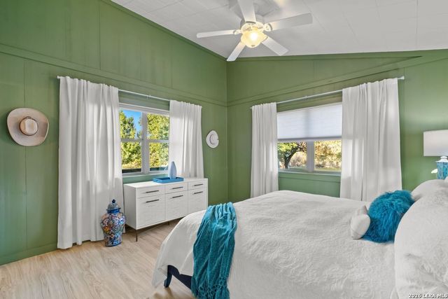 746 Trail Rock Drive, Johnson City, TX 78636