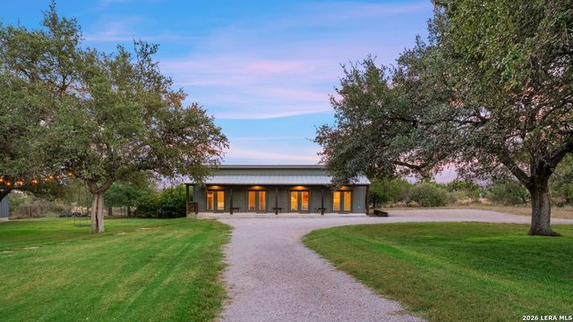 746 Trail Rock Drive, Johnson City, TX 78636