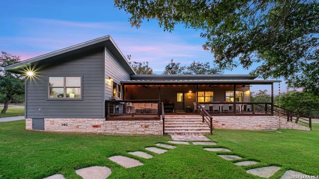 746 Trail Rock Drive, Johnson City, TX 78636