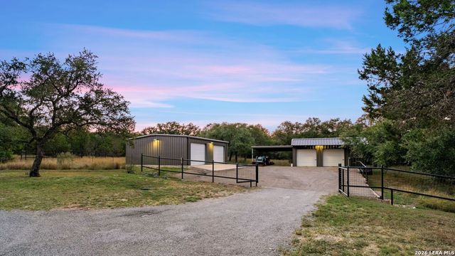 746 Trail Rock Drive, Johnson City, TX 78636