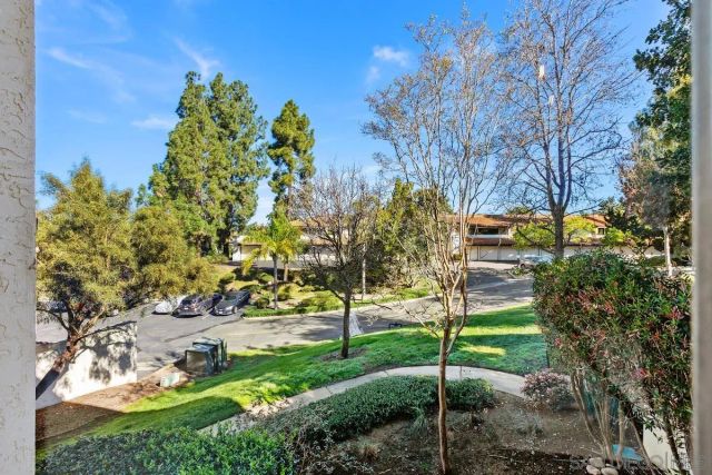 17627 Pomerado Rd 137, San Diego, CA 92128