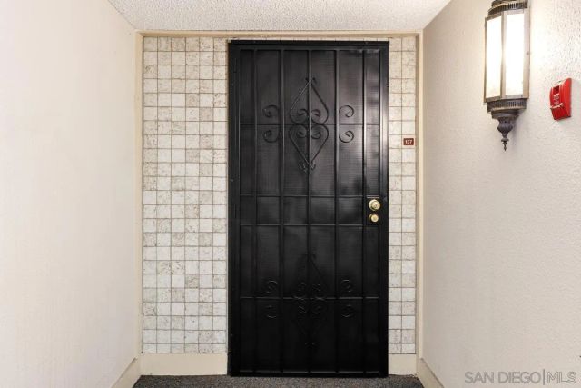 17627 Pomerado Rd 137, San Diego, CA 92128