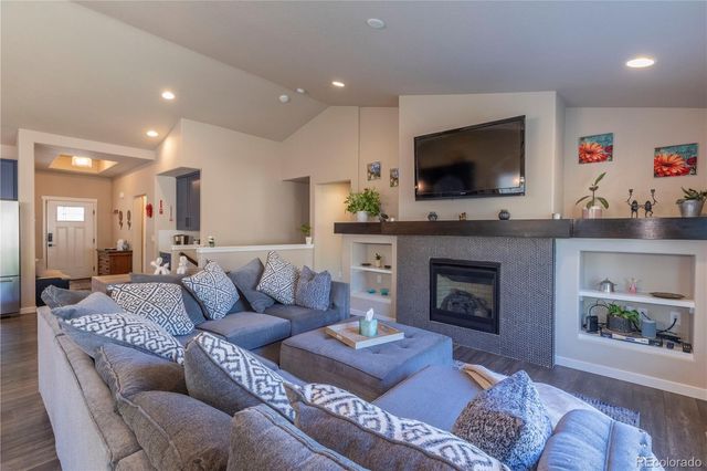 2752 Pony Club Lane, Colorado Springs, CO 80922