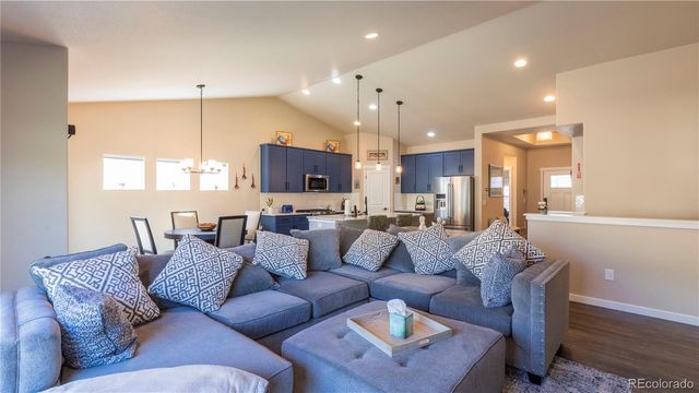 2752 Pony Club Lane, Colorado Springs, CO 80922