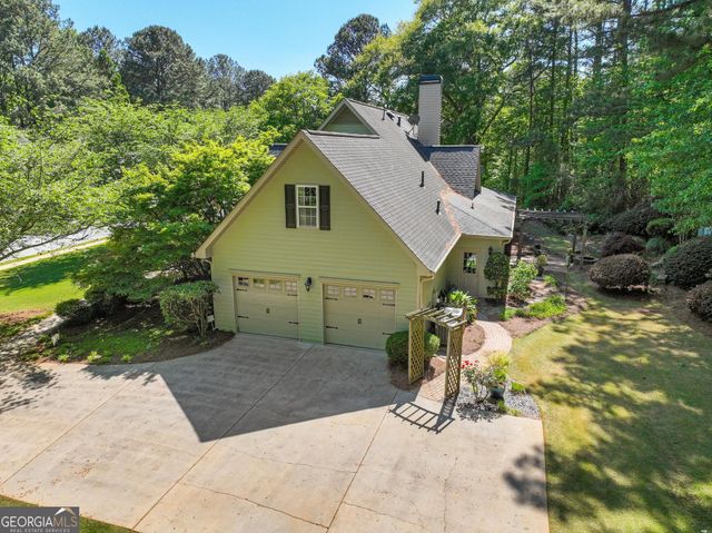 115 Millstone Dr., Fayetteville, GA 30215