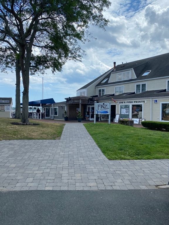 88 Wharf Street L-D, Salem, MA 01970