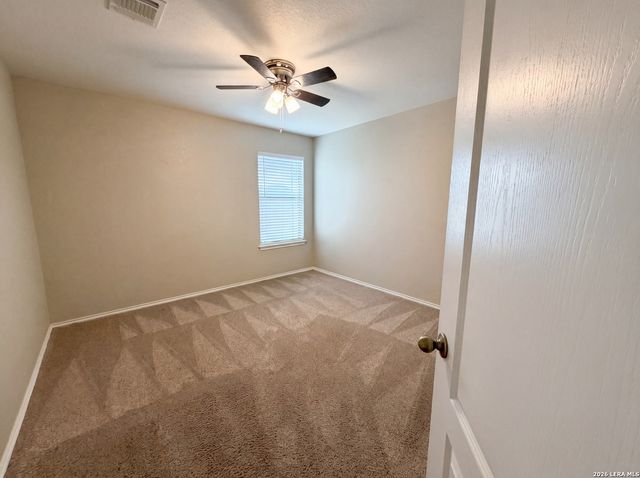 5733 Ty Lindstrom, Schertz, TX 78108