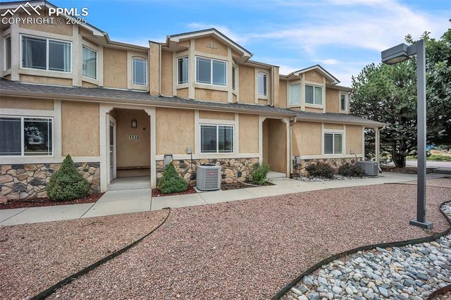 1034 Fountain Mesa Road, Fountain, CO 80817