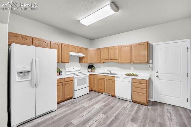 1034 Fountain Mesa Road, Fountain, CO 80817