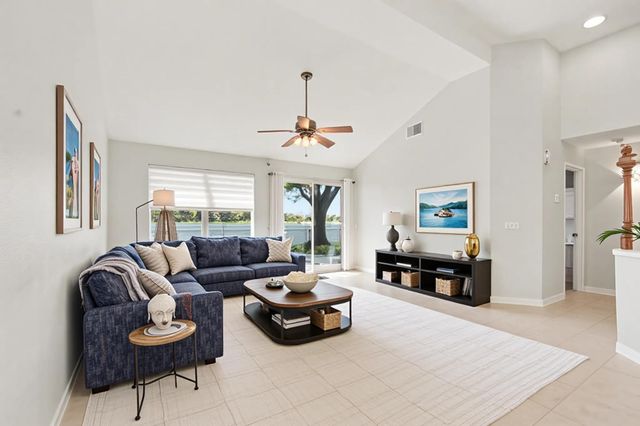 17447 S Summit Canyon Drive, Houston, TX 77095