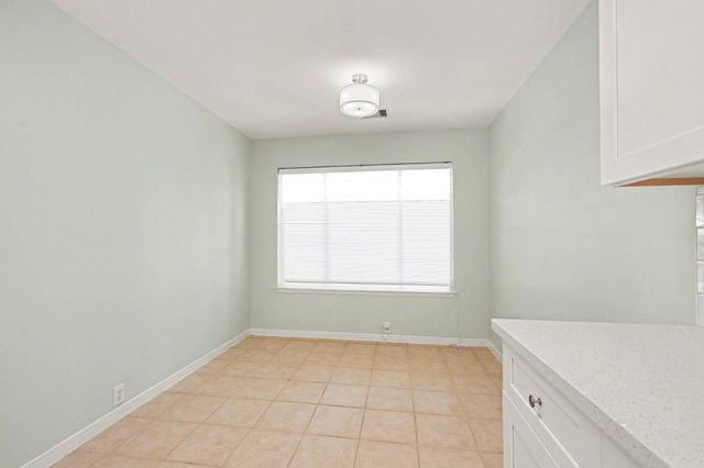 17447 S Summit Canyon Drive, Houston, TX 77095