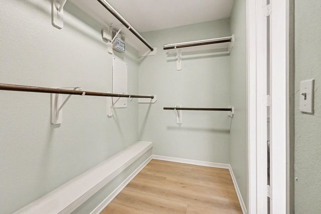 17447 S Summit Canyon Drive, Houston, TX 77095