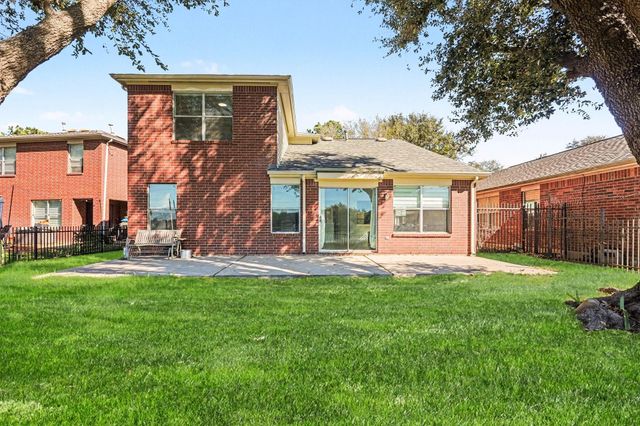 17447 S Summit Canyon Drive, Houston, TX 77095