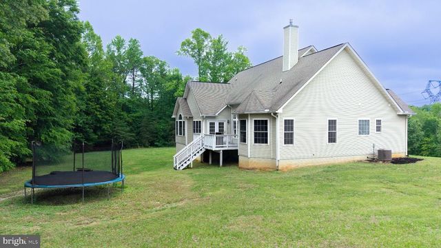 6315 LITTLE ACRES LN, Woodford, VA 22580