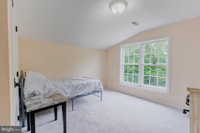 6315 LITTLE ACRES LN, Woodford, VA 22580