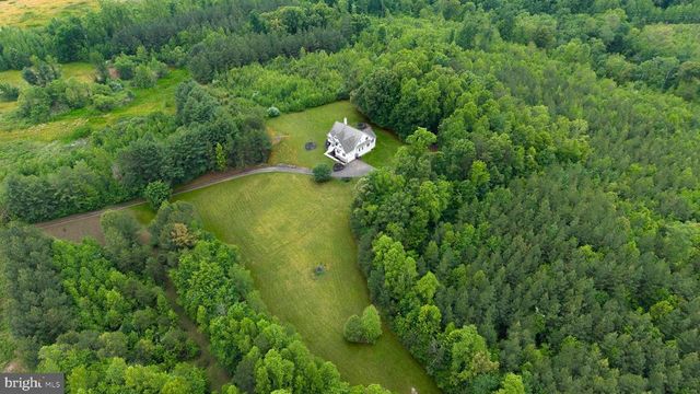 6315 LITTLE ACRES LN, Woodford, VA 22580