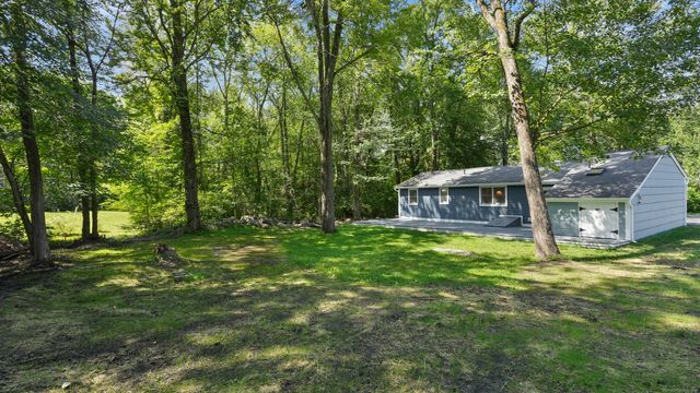 23 Valley View Lane, New Milford, CT 06776