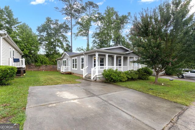 109 Willow Drive E, Newnan, GA 30263