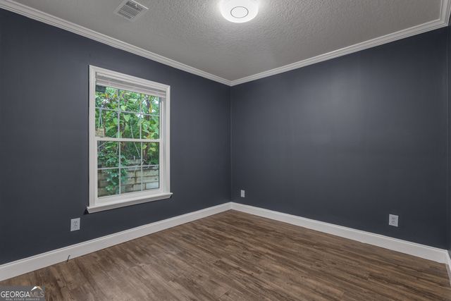 109 Willow Drive E, Newnan, GA 30263