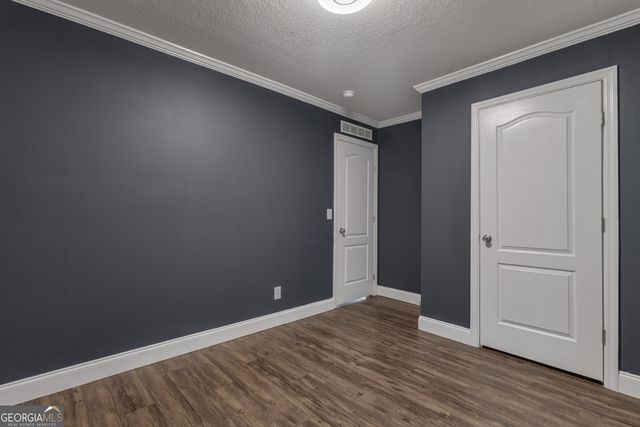 109 Willow Drive E, Newnan, GA 30263