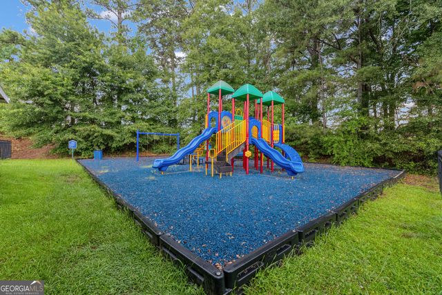 109 Willow Drive E, Newnan, GA 30263