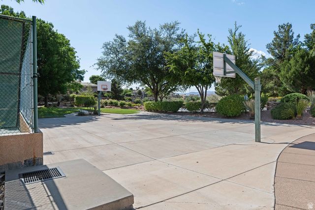 2031 E CLIFF POINT DR, St. George, UT 84790