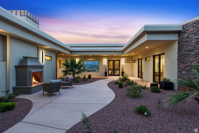 2031 E CLIFF POINT DR, St. George, UT 84790