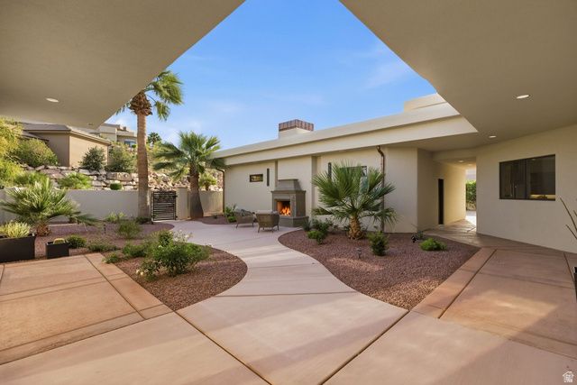2031 E CLIFF POINT DR, St. George, UT 84790