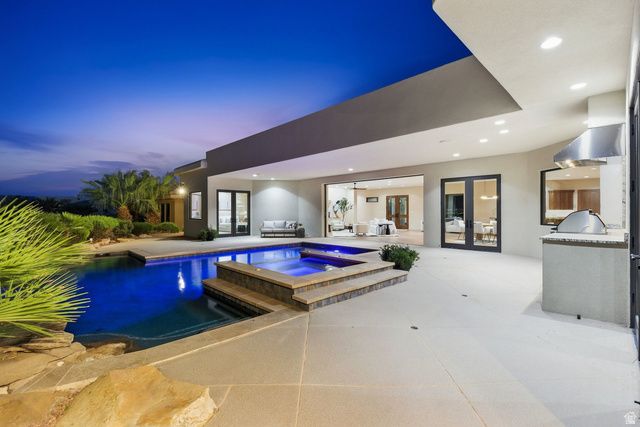 2031 E CLIFF POINT DR, St. George, UT 84790