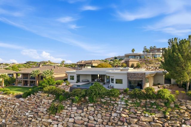 2031 E CLIFF POINT DR, St. George, UT 84790