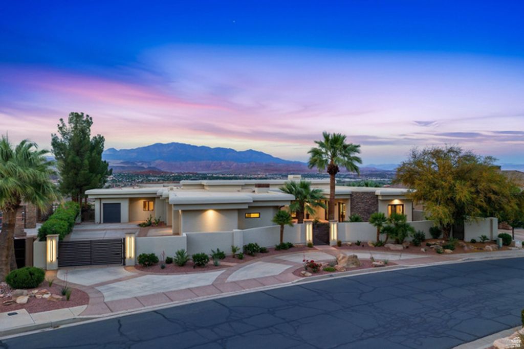 2031 E CLIFF POINT DR, St. George, UT 84790