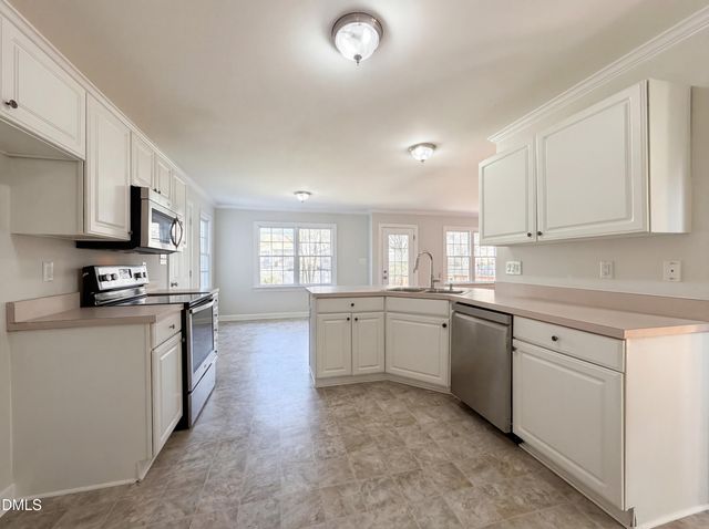 3301 Pomegranate Drive, Raleigh, NC 27616