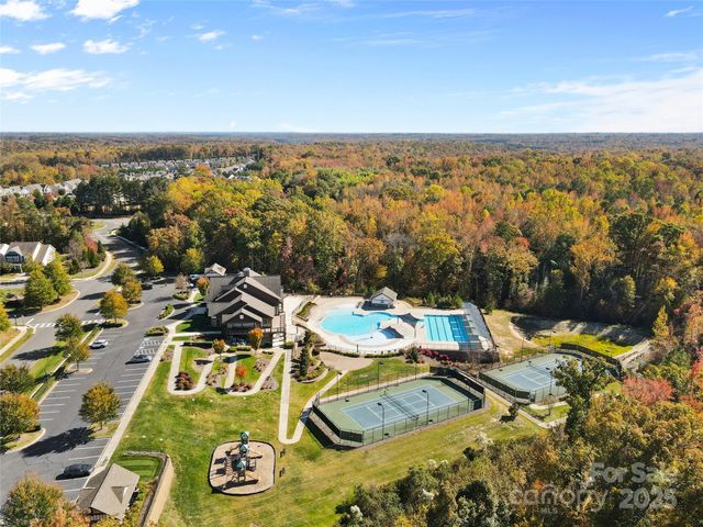 1467 Tomkins Knob Drive, Fort Mill, SC 29715