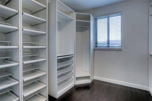 18355 NW 89th Ave *, Hialeah, FL 33018