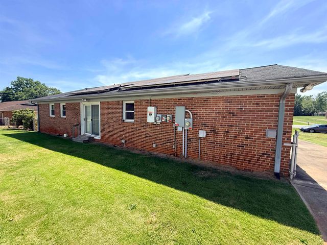 3540 Parris Bridge Road, Boiling Springs, SC 29316
