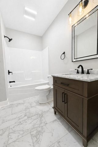 W389N7108 Pennsylvania STREET, Oconomowoc, WI 53066