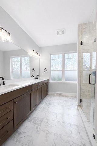 W389N7108 Pennsylvania STREET, Oconomowoc, WI 53066