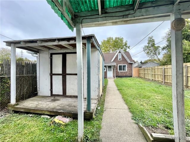 301 Davey Street, Buffalo, NY 14206