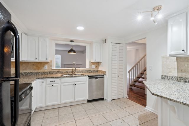 2043 Nashboro Blvd, Nashville, TN 37217