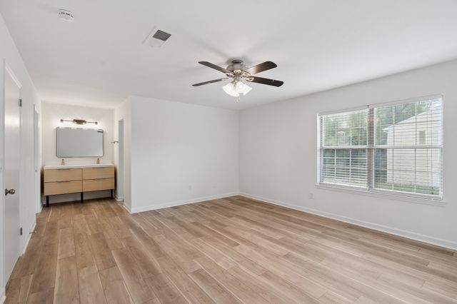 2043 Nashboro Blvd, Nashville, TN 37217