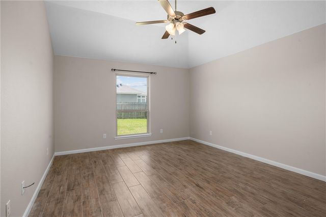 3075 Positano Loop, Bryan, TX 77808