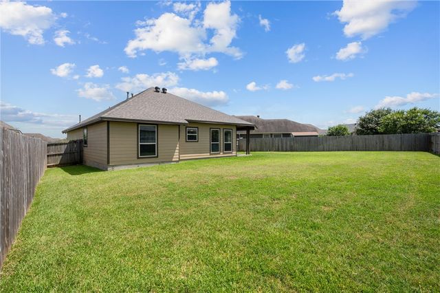 3075 Positano Loop, Bryan, TX 77808
