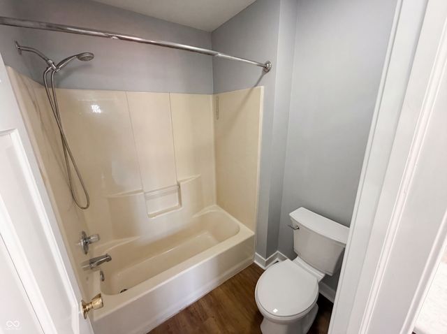 227 Park Place Court, Avon, IN 46123