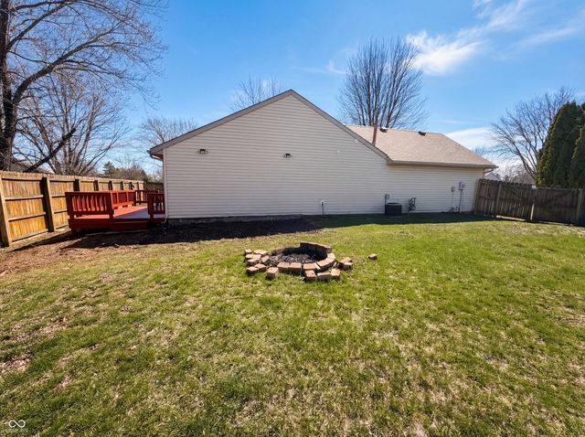 227 Park Place Court, Avon, IN 46123