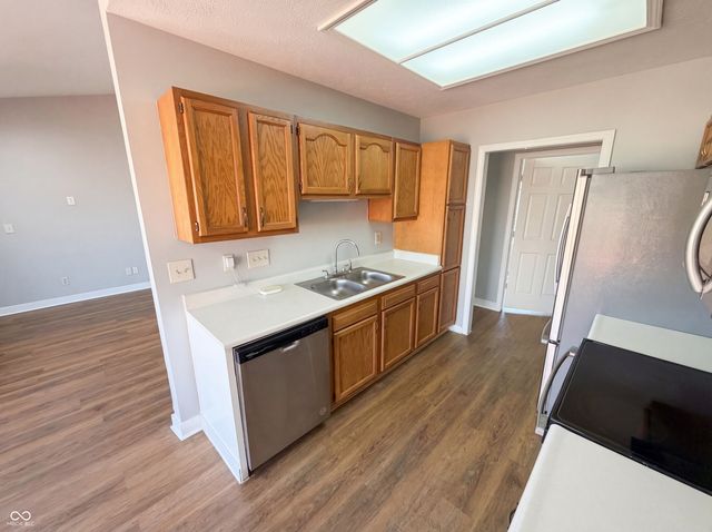 227 Park Place Court, Avon, IN 46123